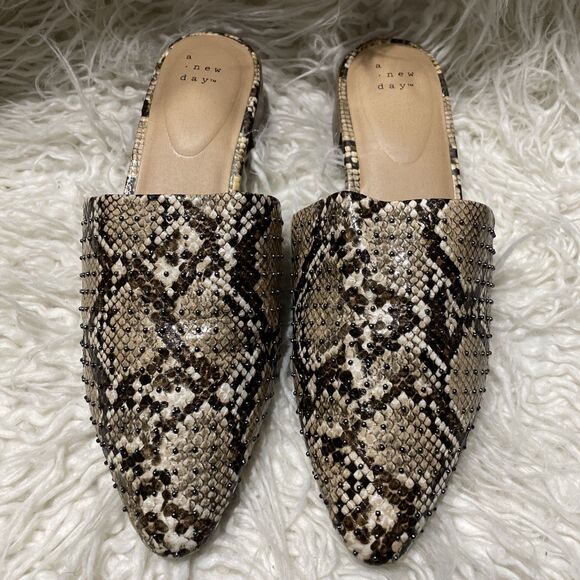 a new day studded Faux snakeskin mules Size 9.5 - Picture 1 of 3